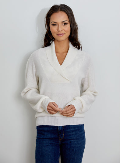 Design History Cross V-Neck Cashmere Sweater - Snow