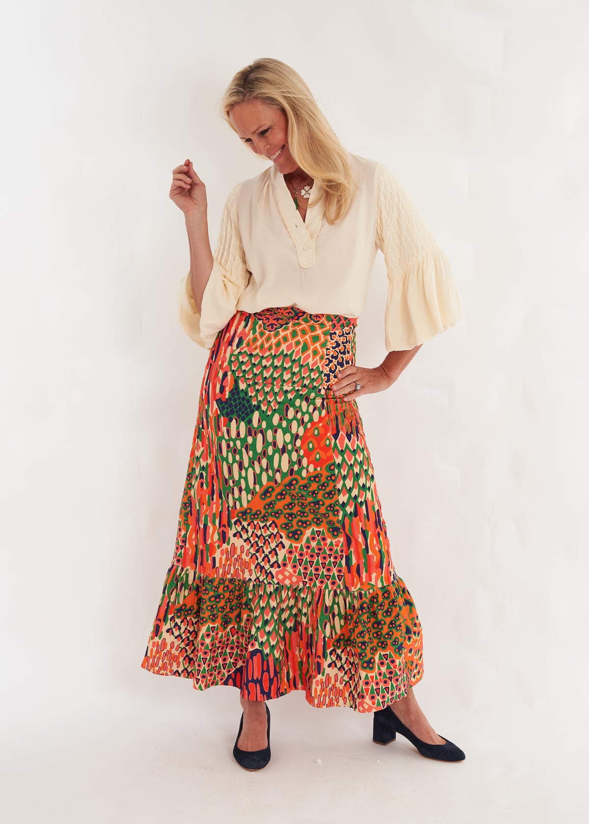 Hostess Skirt - Popplet Groovy