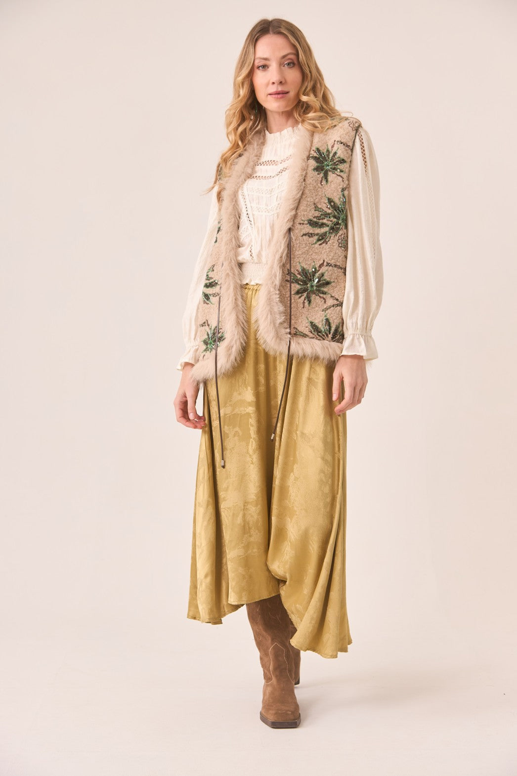 NKN Fantasy Vest - Beige