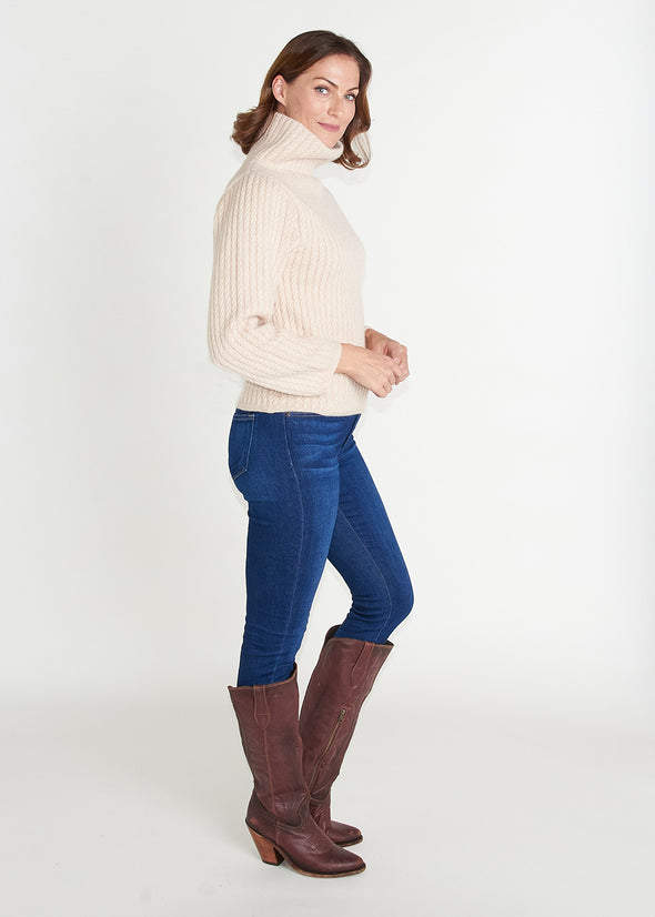 Cresta Cable Knit Sweater - Natural