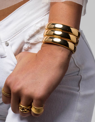 Sahira Liza Bangle - Gold